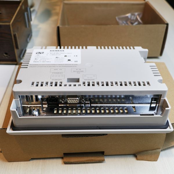 6AV6642-0AA11-0AX1 SIEMENS - 60222