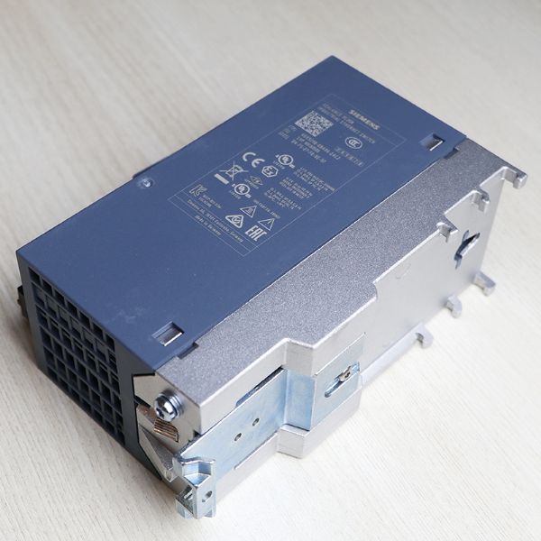 6GK5208-0BA00-2AC2 - 61663